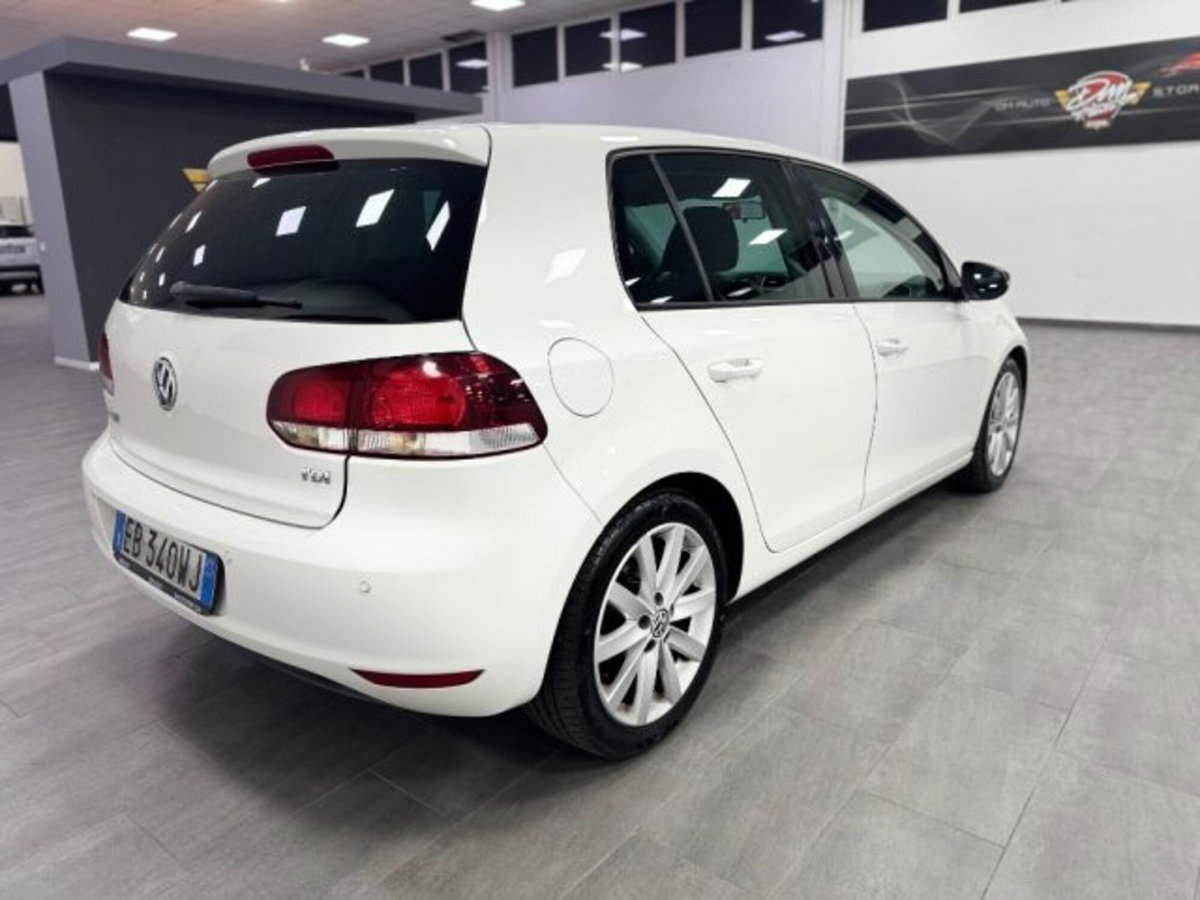 Volkswagen Golf 1.6 TDI DPF 5p. Highline (7)