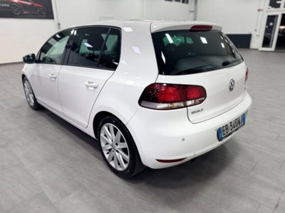 Volkswagen Golf 1.6 TDI DPF 5p. Highline (9)
