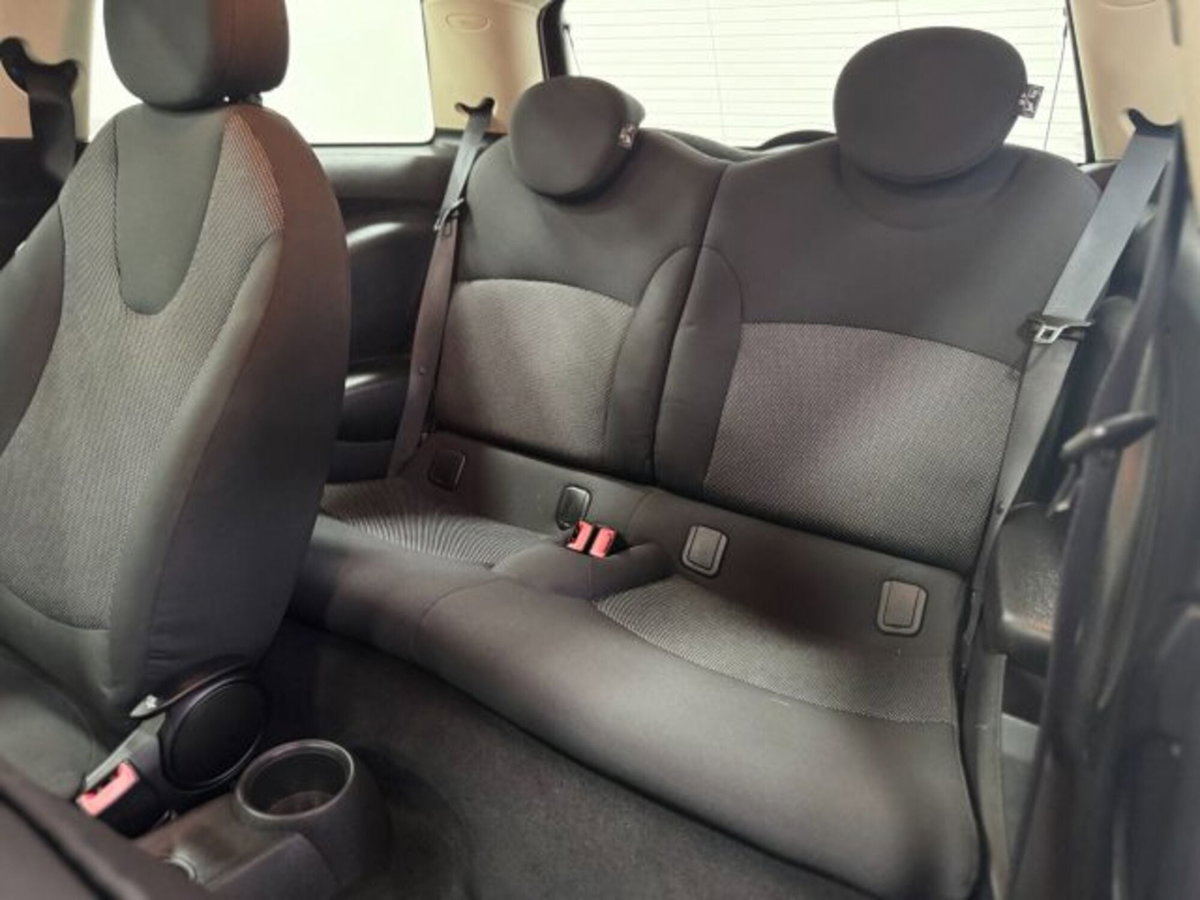 MINI Mini 1.6 16V One D (13)