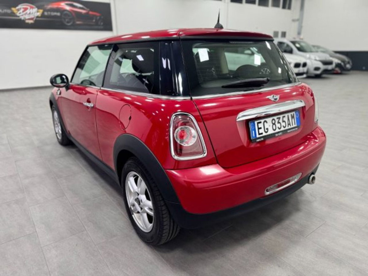 MINI Mini 1.6 16V One D (8)