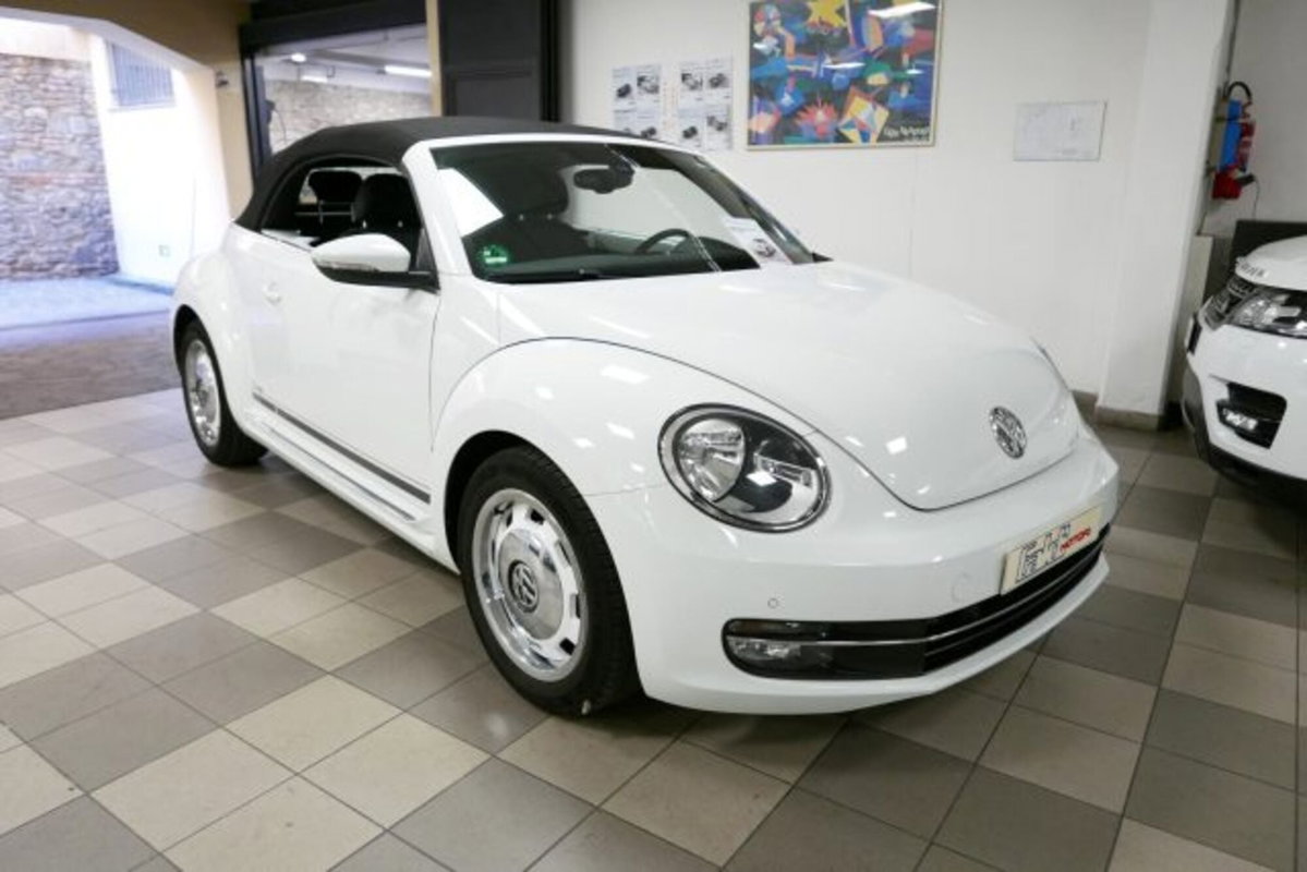 Volkswagen Maggiolino Cabrio 1.2 TSI Design BlueMotion Technology (6)