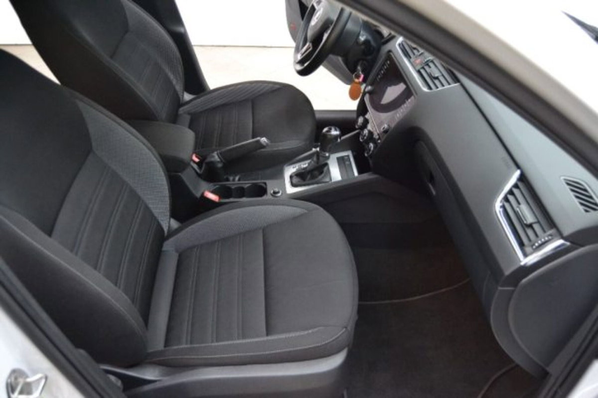 Skoda Octavia Station Wagon 1.5 G-TEC DSG Wagon Ambition (10)