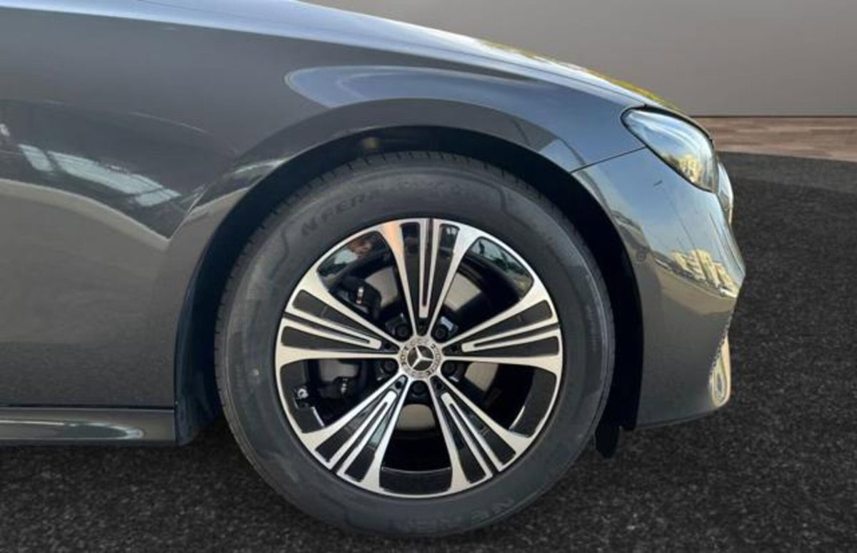 Mercedes-Benz Classe E 320 CDI cat Avantgarde (4)