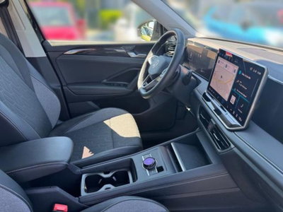 Volkswagen Tiguan 1.5 etsi Edition 130cv dsg (14)