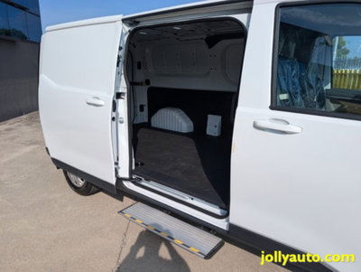 Maxus Deliver Furgone Deliver 9 2.0 crdi 150cv L3H3 fwd (17)