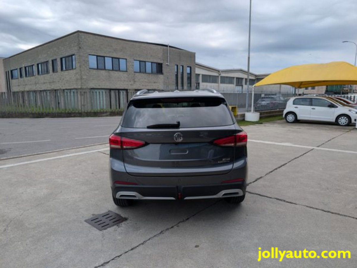Mg ZS ZS 1.5 Luxury (6)