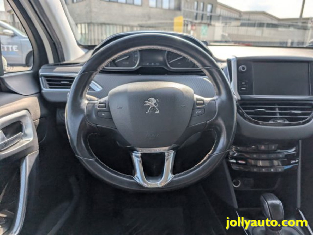 Peugeot 2008 82 S&S Allure (10)