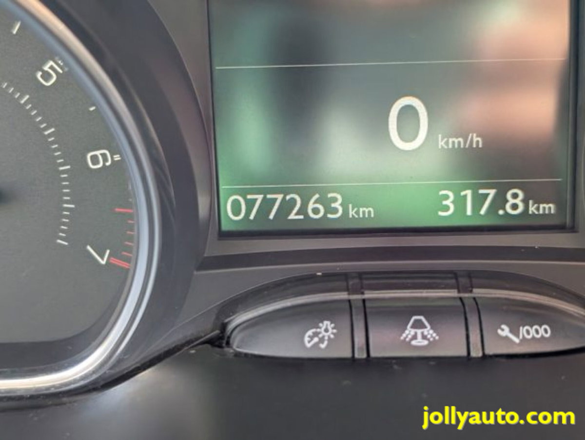 Peugeot 2008 82 S&S Allure (11)