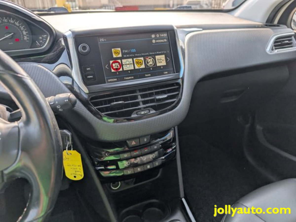 Peugeot 2008 82 S&S Allure (12)