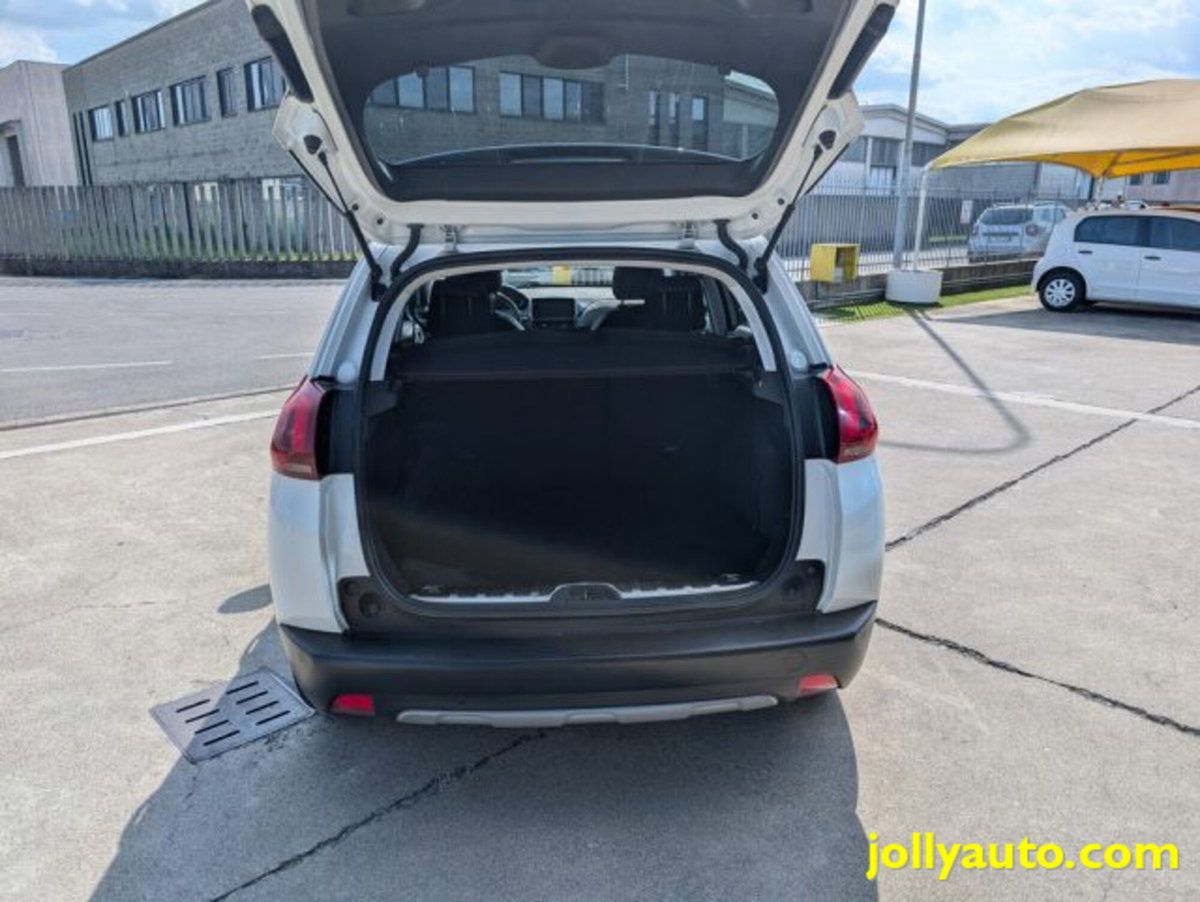 Peugeot 2008 82 S&S Allure (7)