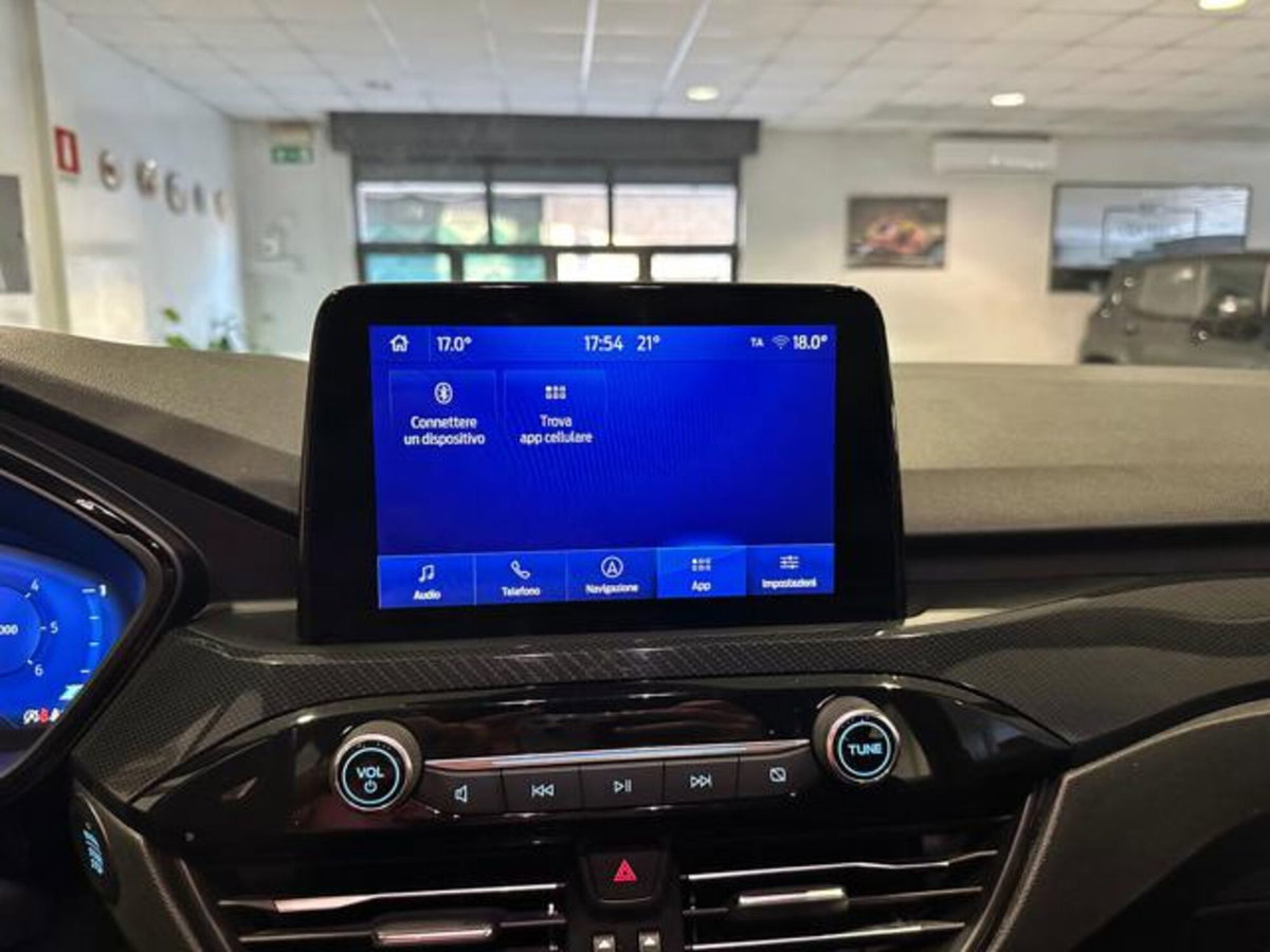 Ford Kuga 2.0 EcoBlue 120 CV aut. 2WD ST-Line X (11)