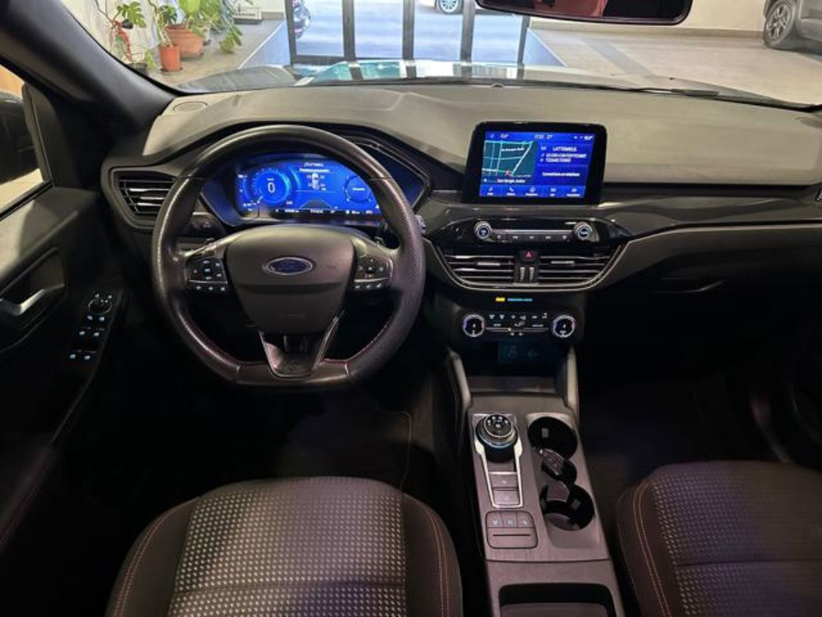Ford Kuga 2.0 EcoBlue 120 CV aut. 2WD ST-Line X (5)