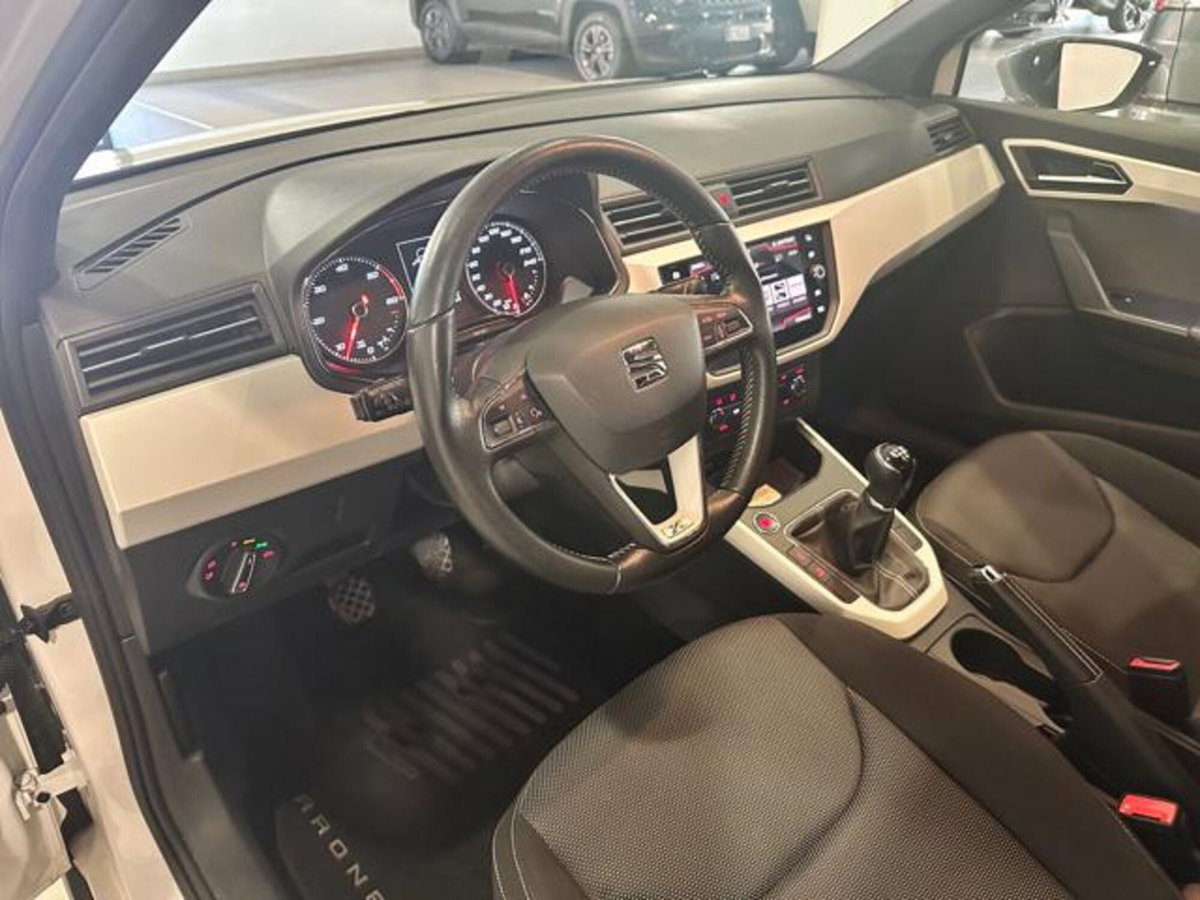 SEAT Arona 1.6 TDI 115 CV XCELLENCE (9)