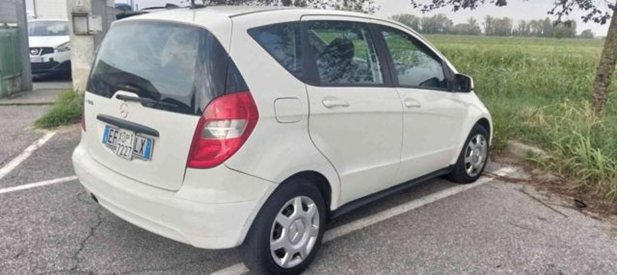 Mercedes-Benz Classe A 160 AUTOMATIC (3)