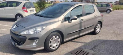 Peugeot 308 1.6 8V HDi 112CV cambio robotizzato 5p. Tecno
