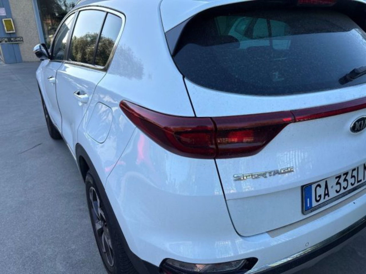 Kia Sportage 1.6 ECOGPL 2WD Business Class (2)