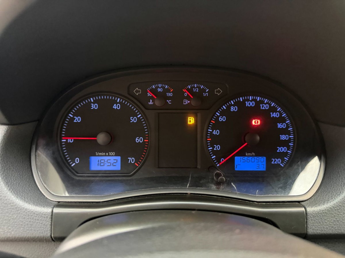 Volkswagen Polo 1.2 5 porte Trendline (10)