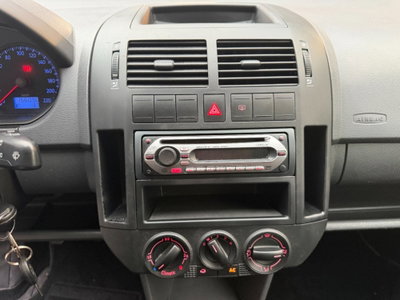 Volkswagen Polo 1.2 5 porte Trendline (11)