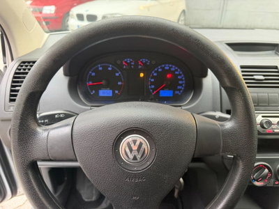 Volkswagen Polo 1.2 5 porte Trendline (12)