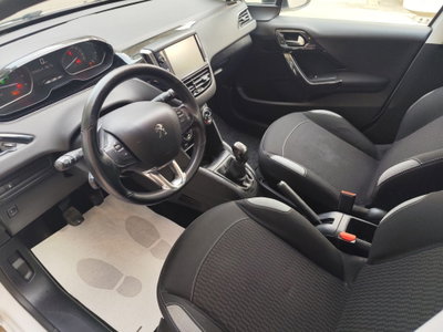 Peugeot 208 75 5 porte Active (20)