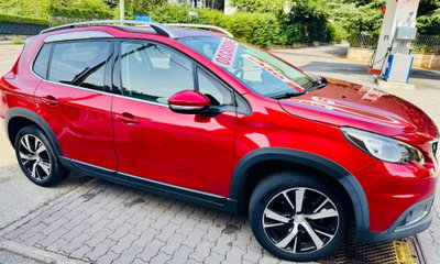 Peugeot 2008 Turbo 110 EAT6 S&S GT Line (4)