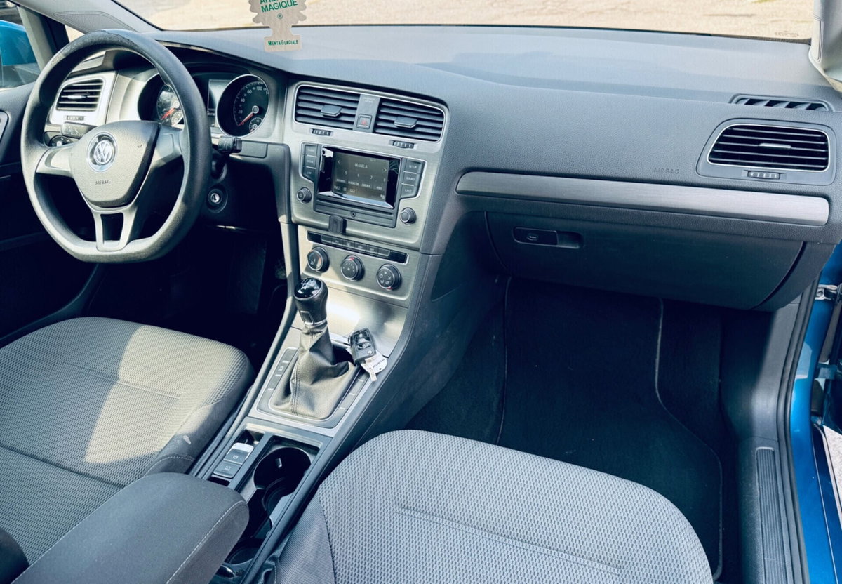 Volkswagen Golf 1.6 TDI 3p. Highline BlueMotion Technology (14)