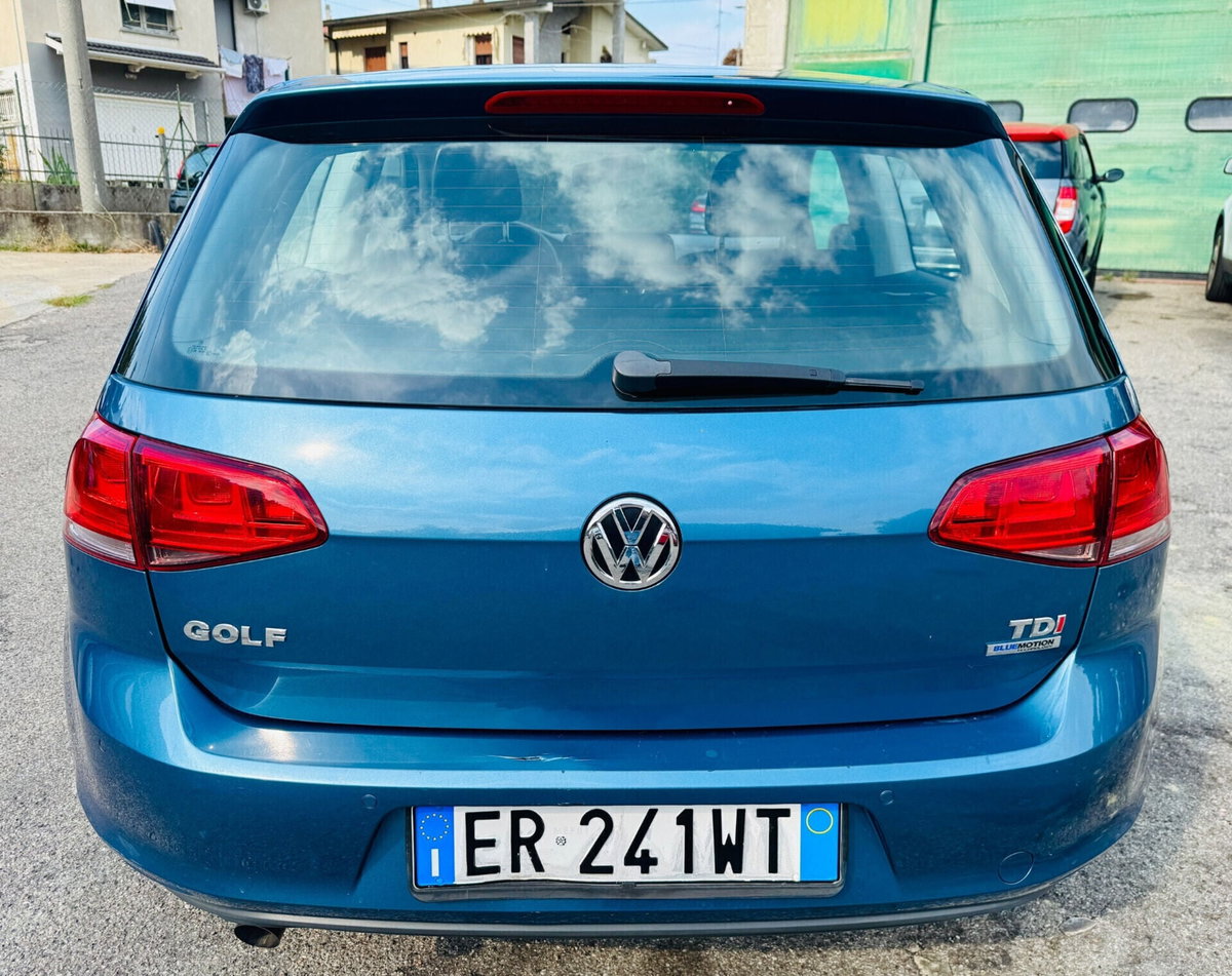 Volkswagen Golf 1.6 TDI 3p. Highline BlueMotion Technology (8)