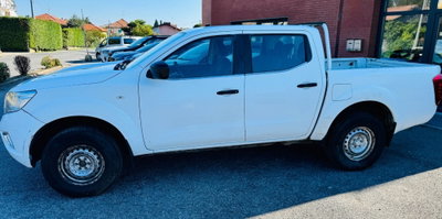 Nissan Navara 2.3 dCi 4WD Double Cab N-Connecta (4)
