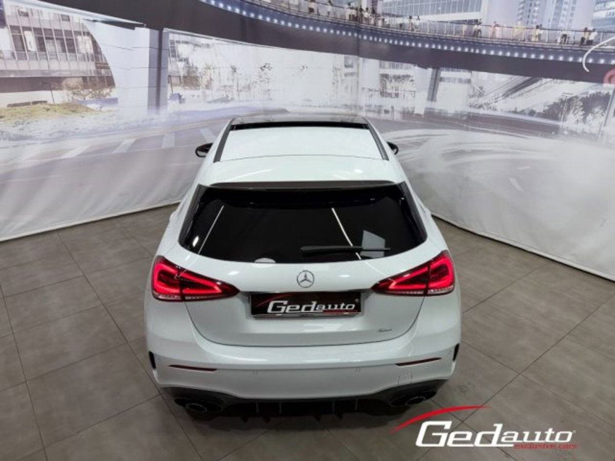 Mercedes-Benz Classe A AMG 35 AMG Line Premium Plus 4matic auto (7)