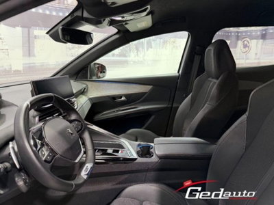 Peugeot 3008 BlueHDi 130 S&S EAT8 GT (11)