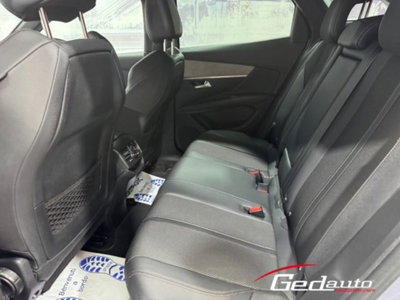 Peugeot 3008 BlueHDi 130 S&S EAT8 GT (13)