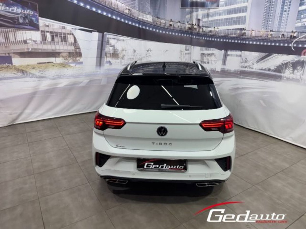 Volkswagen T-Roc 2.0 tdi R-Line 4motion 150cv dsg (6)
