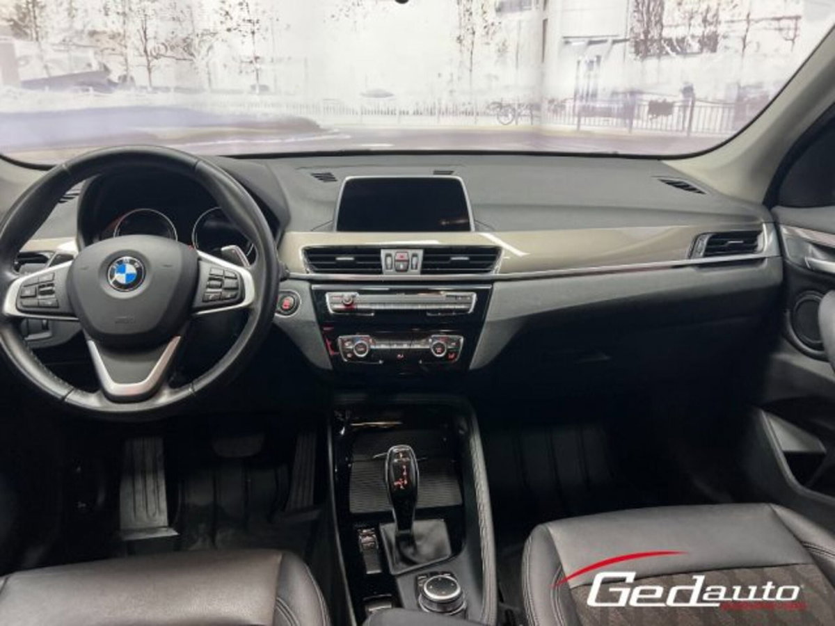 BMW X1 sDrive18d Advantage (14)