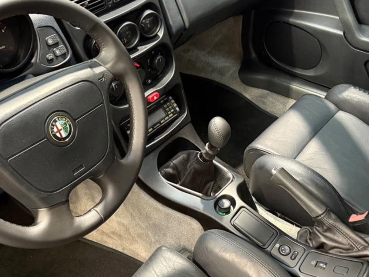 Alfa Romeo Gtv 2.0i V6 turbo cat (10)