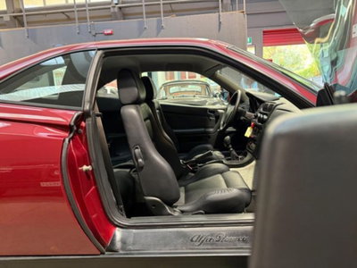 Alfa Romeo Gtv 2.0i V6 turbo cat (12)