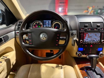 Volkswagen Touareg R5 TDI DPF Exclusive (12)