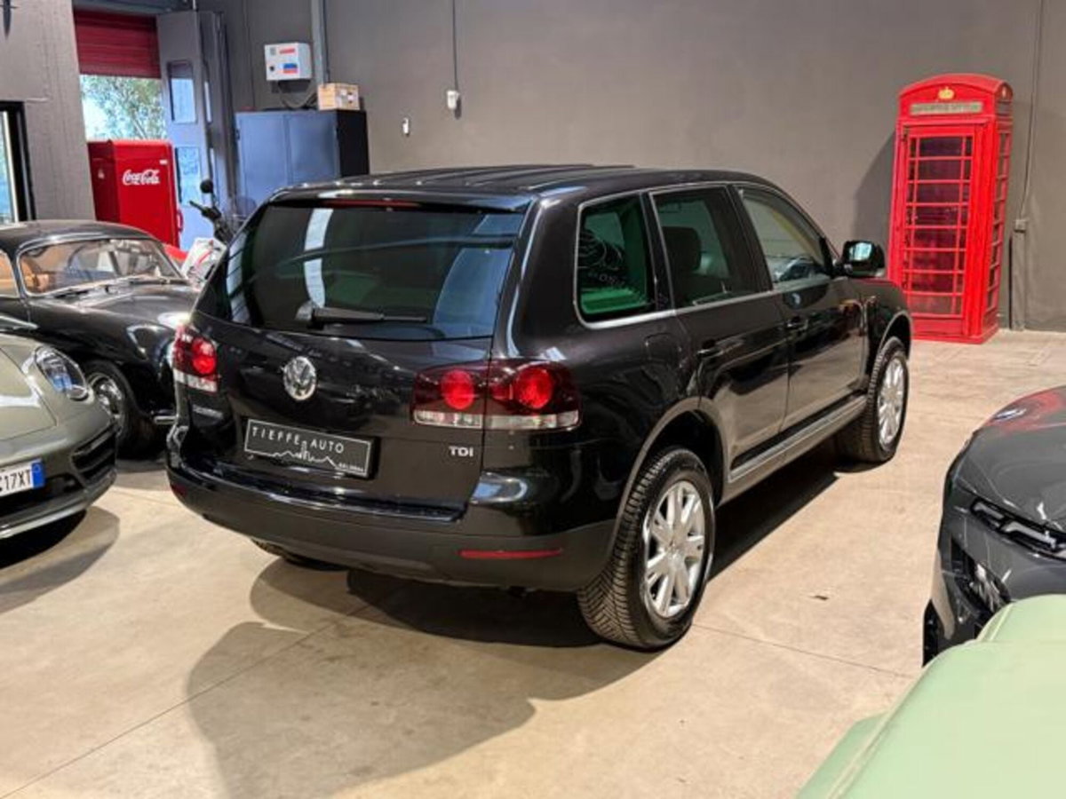 Volkswagen Touareg R5 TDI DPF Exclusive (4)