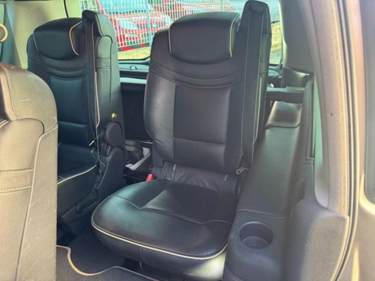 Renault Grand Espace 2.0 dCi 175CV Proactive Initiale (17)