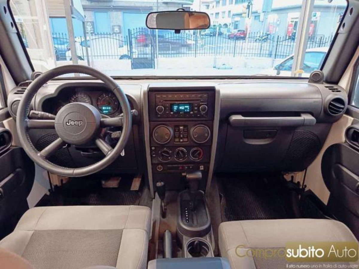 Jeep Wrangler 2.8 CRD DPF Rubicon Auto (11)