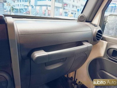 Jeep Wrangler 2.8 CRD DPF Rubicon Auto (15)