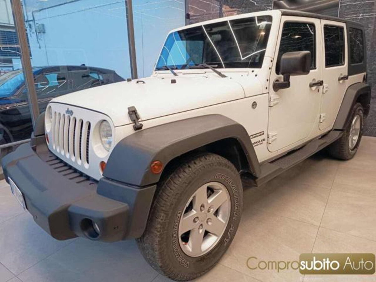 Jeep Wrangler 2.8 CRD DPF Rubicon Auto (2)