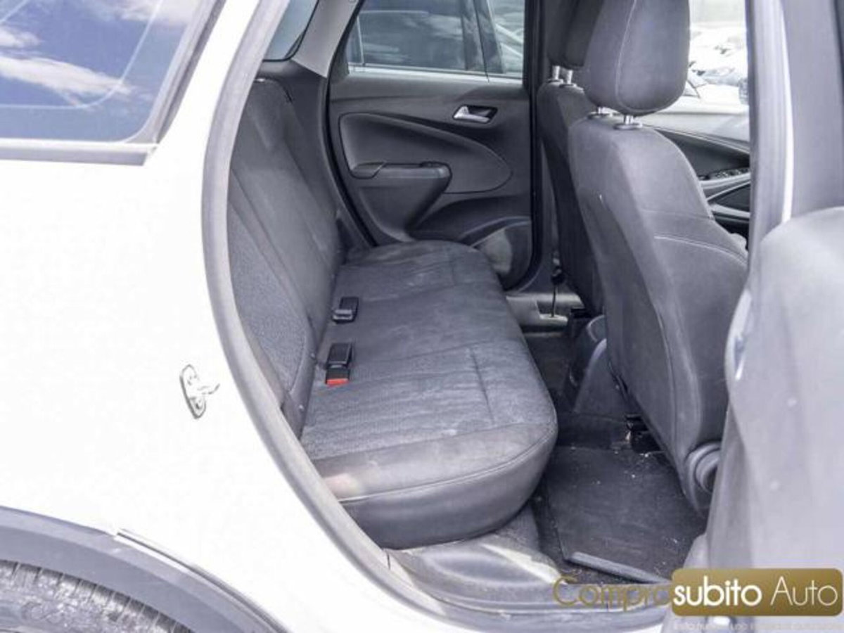 Opel Crossland X 1.2 12V Innovation (11)