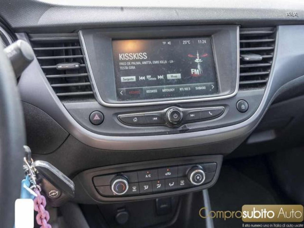 Opel Crossland X 1.2 12V Innovation (14)