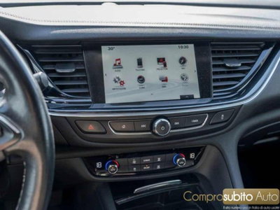 Opel Insignia Station Wagon CDTI 4x4 170CV Start&Stop Sports Cosmo (10)