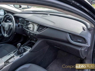 Opel Insignia Station Wagon CDTI 4x4 170CV Start&Stop Sports Cosmo (6)