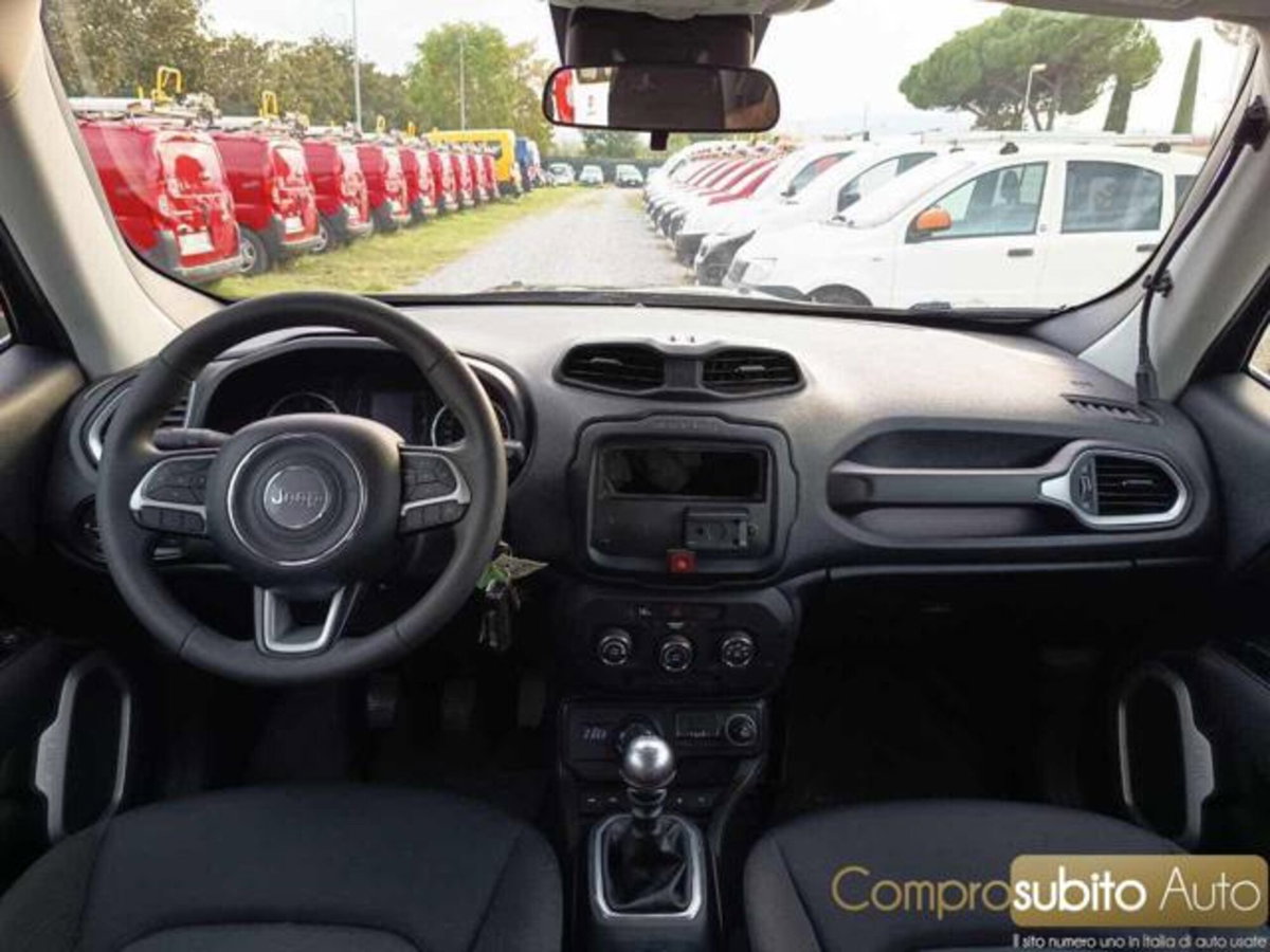Jeep Renegade 2.0 Mjt 140CV 4WD Active Drive Limited (16)