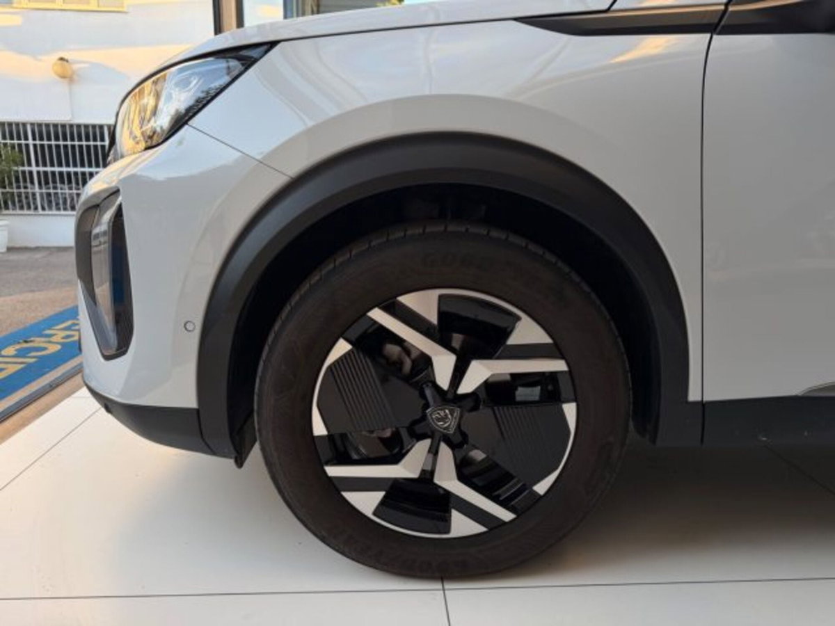 Peugeot 2008 PureTech 100 S&S Allure (11)