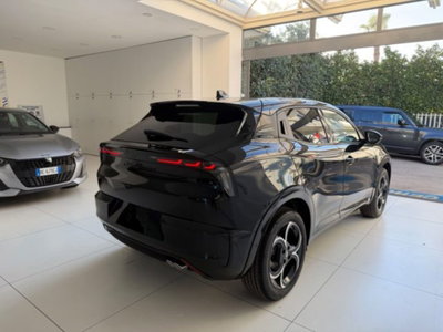 Alfa Romeo Junior 1.2 ibrida Ti 145cv edct6 (17)