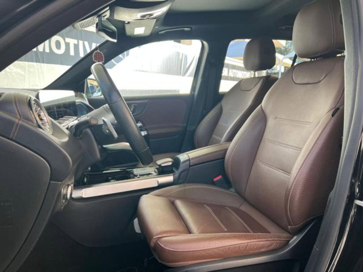 Mercedes-Benz GLB 200 d Automatic 4Matic Premium (10)