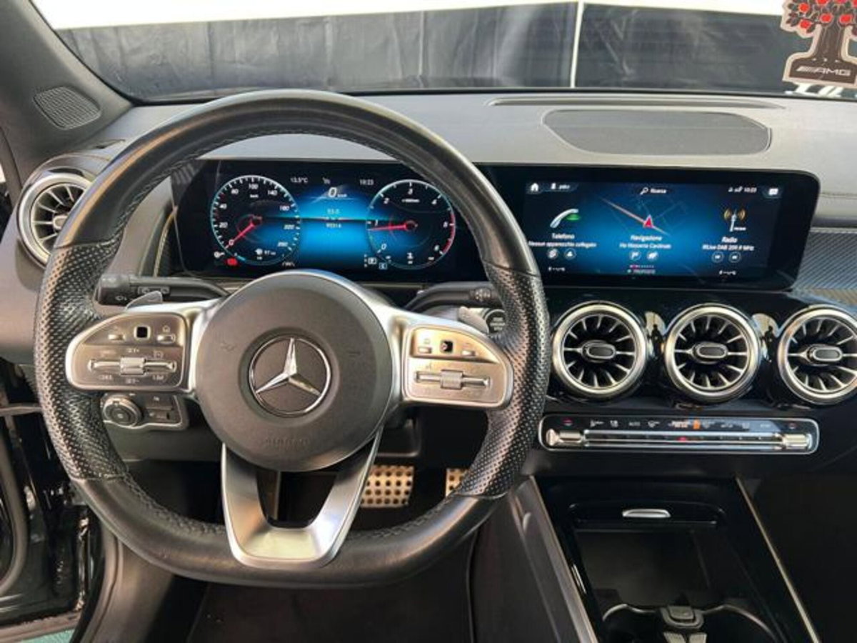 Mercedes-Benz GLB 200 d Automatic 4Matic Premium (7)